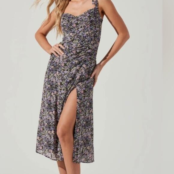 NWT Astr the Label Milkmaid Tie-Strap Floral Midi Dress - Picture 2 of 8